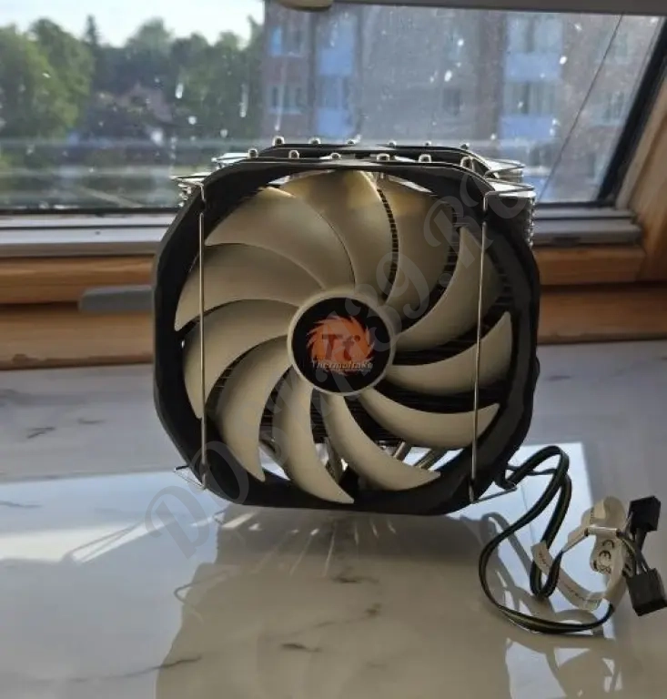 Thermaltake Frio Extreme Silent 14 Dual TDP 240